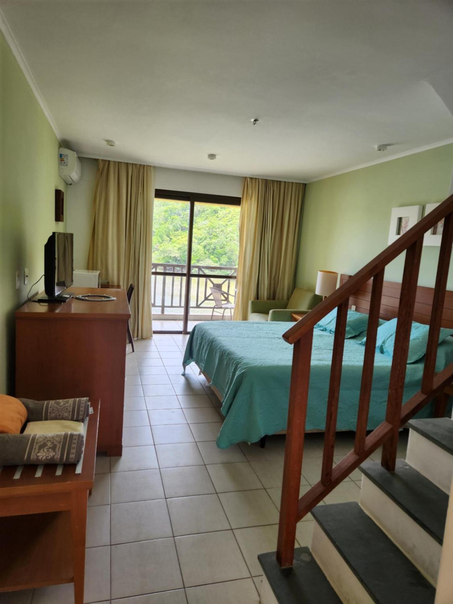 Flat Particular No Resort Em Ангра-дус-Рейс Экстерьер фото